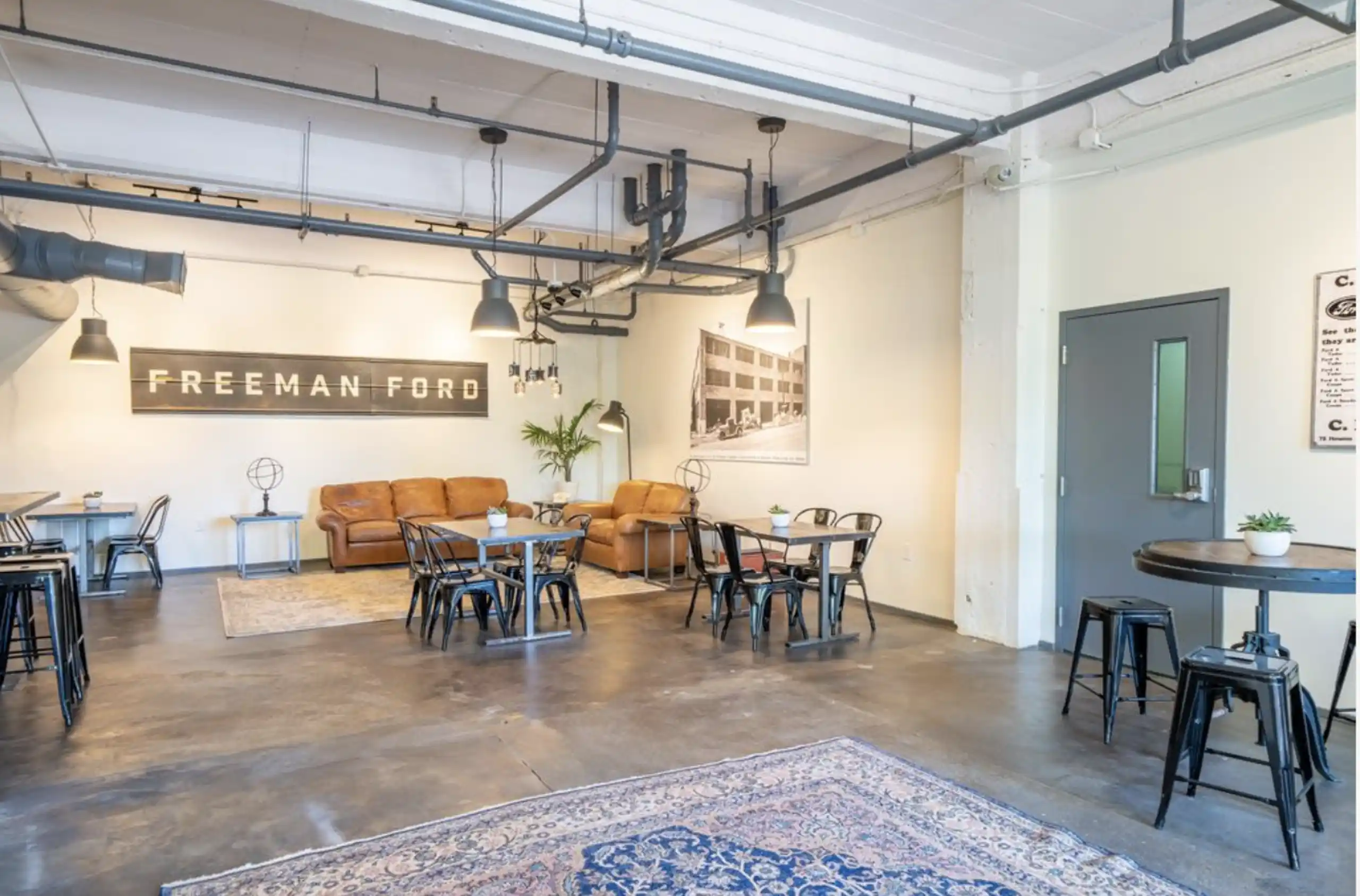 Freeman Ford Lofts